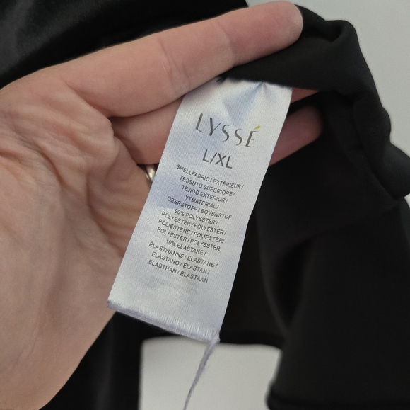 LYSSE Women’s Plus Size L/XL Black Velvet Velour Cold Shoulder Oversized Shirt - Picture 4 of 8